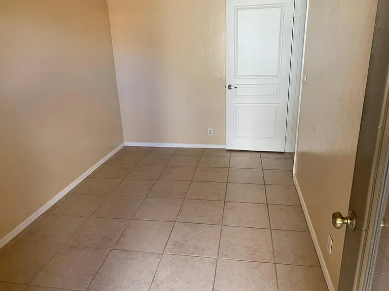 4314 N Miner Rd — Photo 11