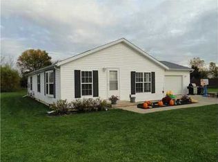 206 Railroad St, Wayne, OH 43466