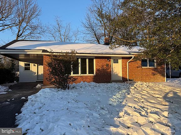 2nd image of 10 Homewood Rd