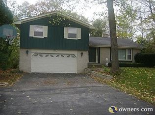 806 Riverview Dr, Plymouth, WI 53073