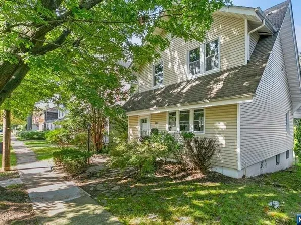 80 7th St, Ridgefield Park, NJ 07660