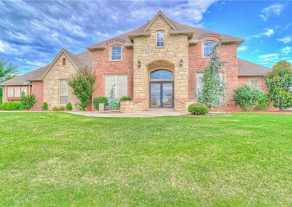 1st image of 15221 Turtle Lake Pl
