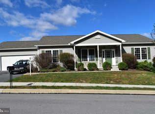 45 Champions Dr, York Haven, PA 17370