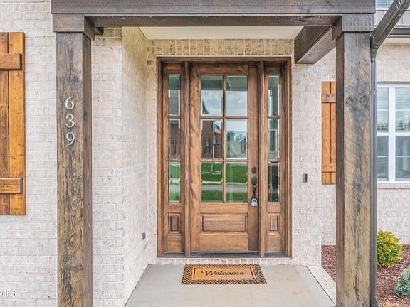 4th image of 639 Karch Dr