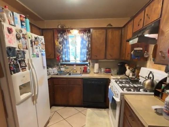 5th image of 1019 Westover Dr