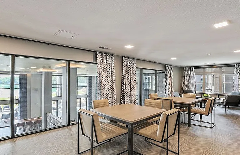 Airie Apartments — Photo 44
