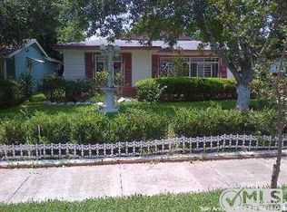 306 Pletz Dr, San Antonio, TX 78226