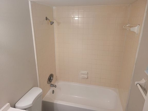 4th image of 1777 Whipple Dr