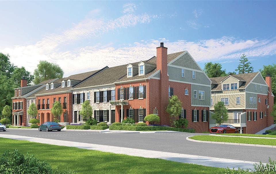 1st image of 1040 S Main St