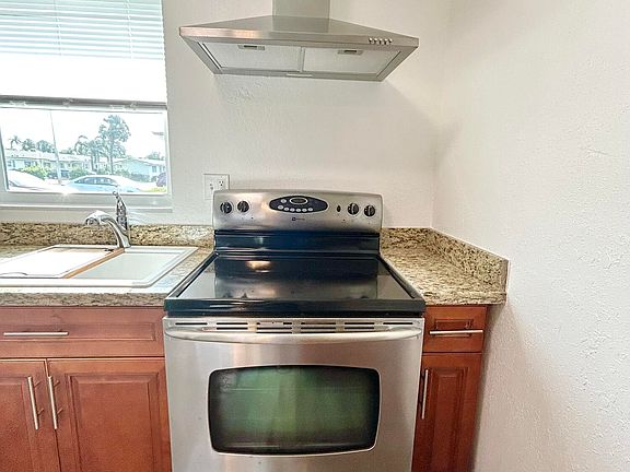 3rd image of 2844 Crosley Drive E #C