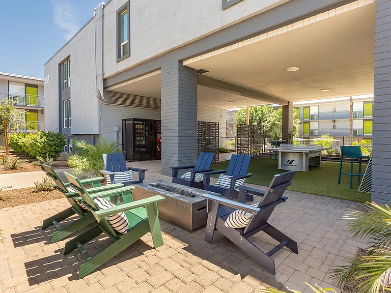 Outdoor Lounge