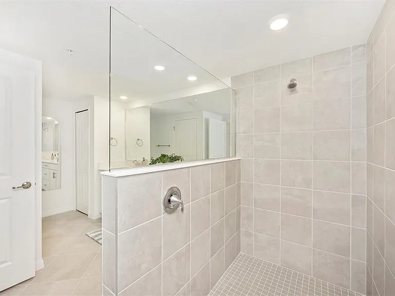 12620 Radiance Ct #101 — Photo 30