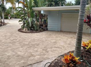 448 Washington Ct, Fort Myers Beach, FL 33931