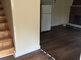 27 Dock Rd #2, Milton, NY 12547