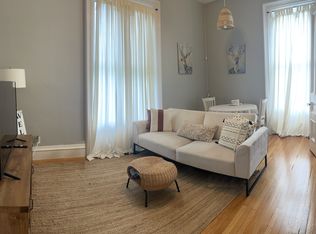 420 E Merrimack St APT 2, Lowell, MA 01852