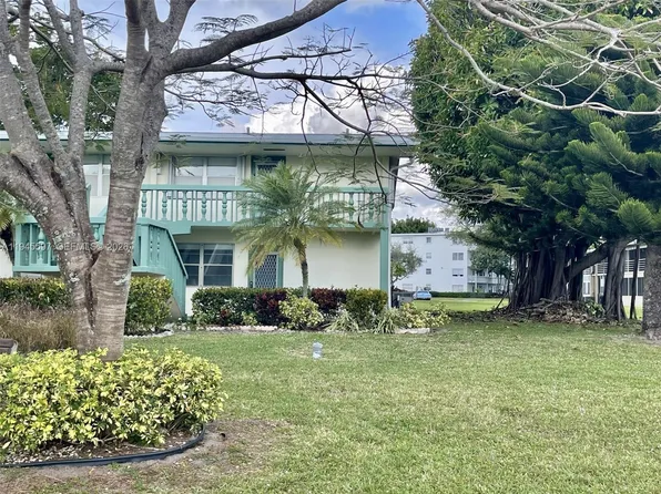 97 Upminster E Unit 97, Deerfield Beach, FL 33442