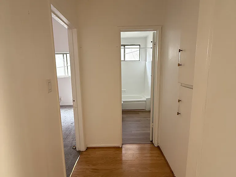 7231 Franklin Ave #2 — Photo 27