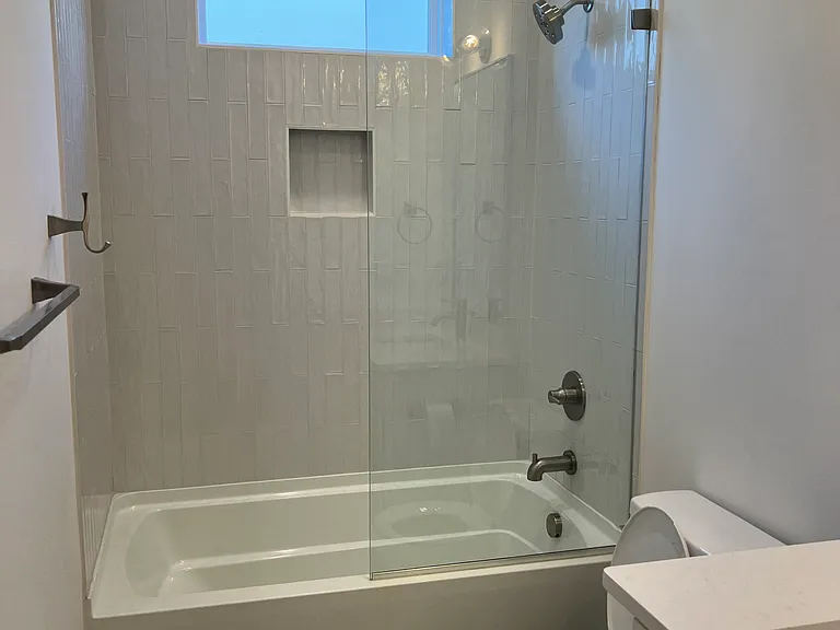 902B Knox Ave — Photo 29
