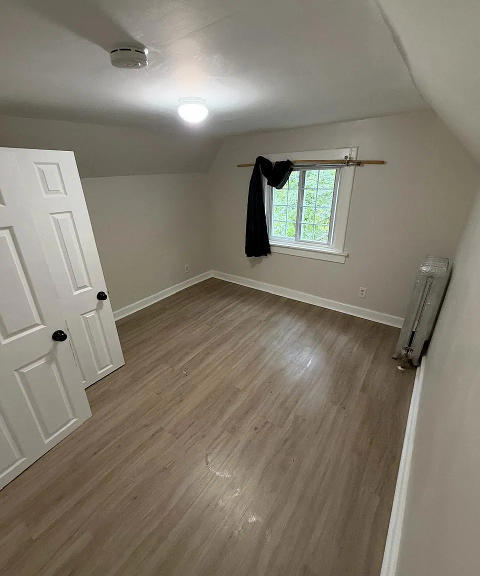 1 bed, $1,429 — Photo 2
