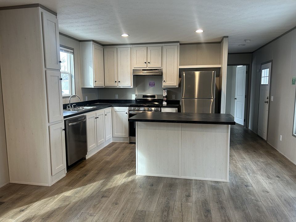 1st image of 3000 Tuttle Creek Blvd Lot 406