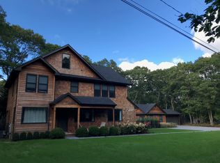 17 Pioneer Ln, Southampton, NY 11968