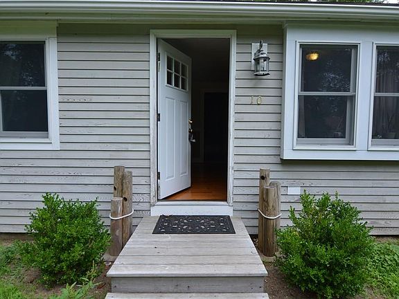 2nd image of 10 Fitzgerald Ave