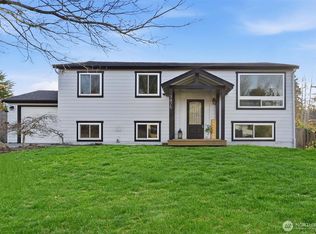 7475 NE 146th St, Kenmore, WA