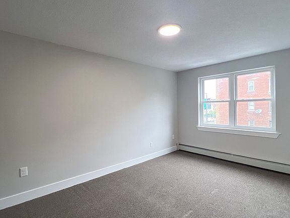 5th image of 322 Hudson St APT B9