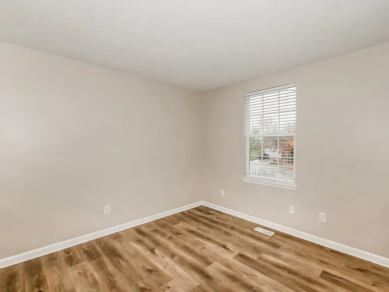 3329 Gainesville Ct — Photo 15