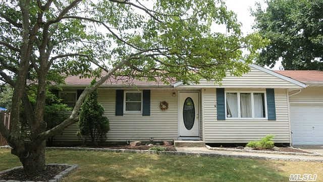 1st image of 2916 Falcon Ave