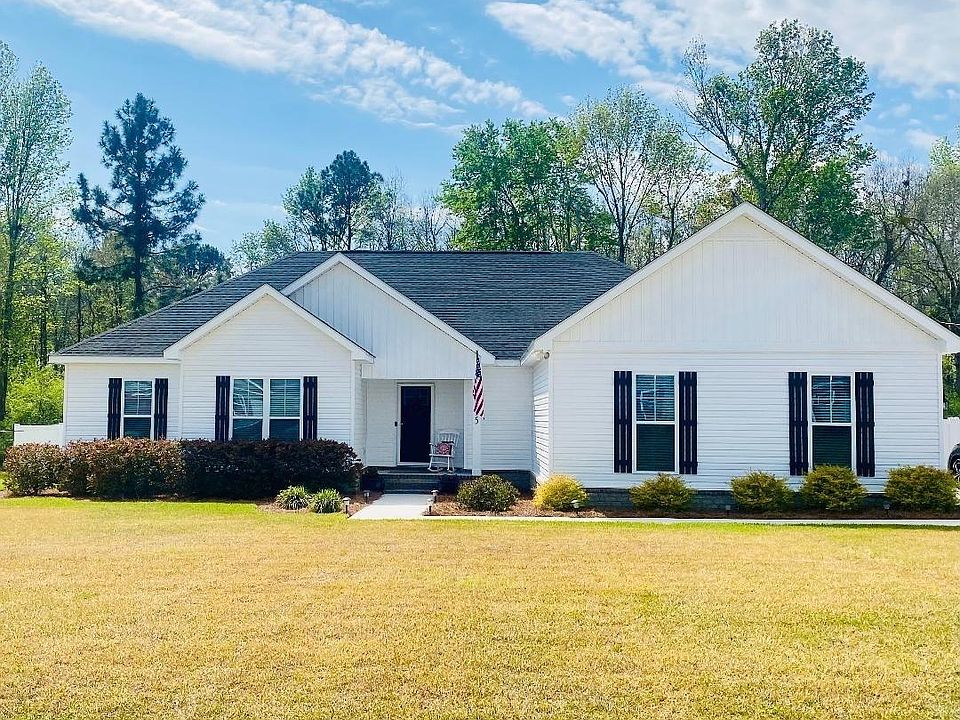 1st image of 115 Cove Ct