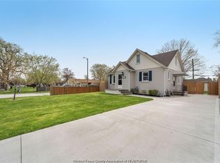 12357 Renaud St, Tecumseh, ON N8N1P5