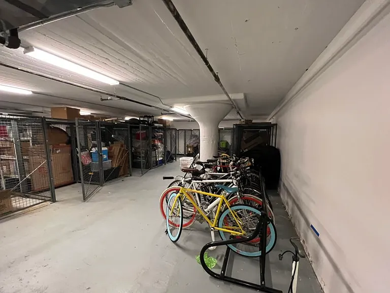 The Lofts at 733 Broadway — Photo 7