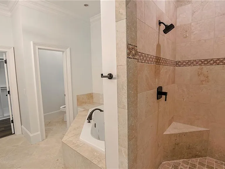 1294 Lenox Park Blvd — Photo 44
