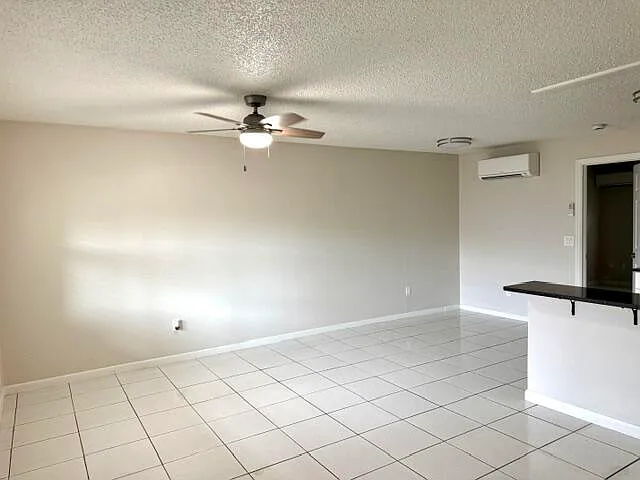 914 N Federal Hwy #3 — Photo 3