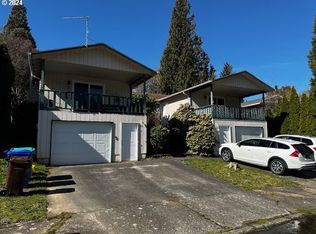 155 NE Olvera Ct, Gresham, OR 97030