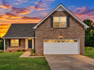 1231 Shorehaven Dr, Clarksville, TN 37042