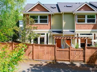 5004 39th Ave NE, Seattle, WA