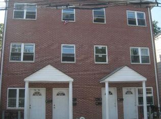 5850 78th Ave, Glendale, NY 11385