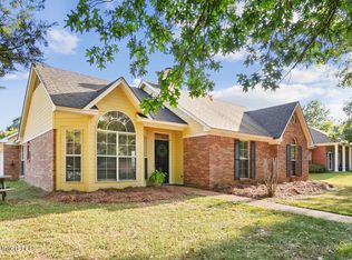 572 Spring Hill Dr, Madison, MS 39110