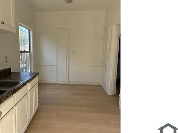 928 1/2 W 78th St, Los Angeles, CA 90044