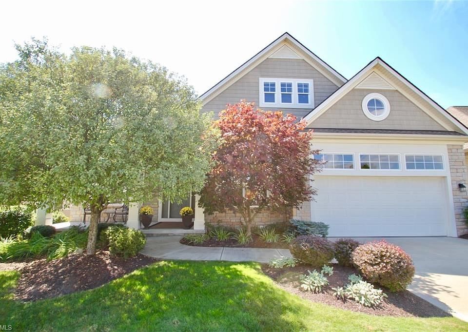1st image of 228 Prestwick Dr