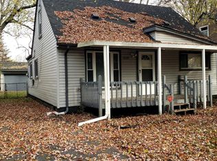 15129 McGuire St, Taylor, MI