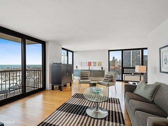 2nd image of 2500 N Lakeview Ave APT 1102-B
