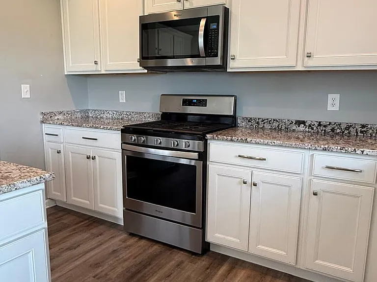 2472 Creekland Dr — Photo 6