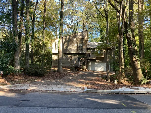 3449 Shawnee Trl SE, Smyrna, GA 30080