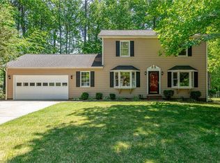 908 Huntington Run Ln, Kernersville, NC 27284