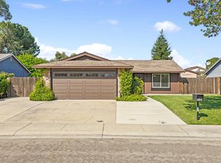 569 W 10th St, Tracy, CA 95376 | Zillow