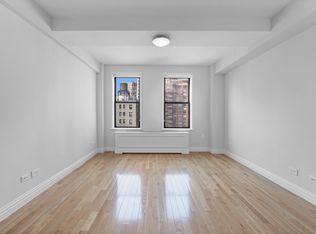 210 W 70th St APT 916, New York, NY 10023