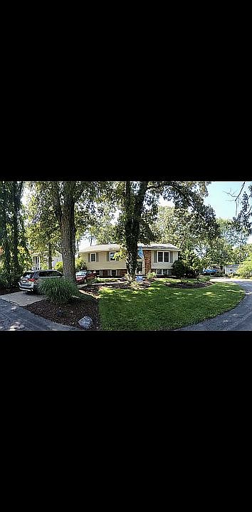 1st image of 1398 Rainbow Dr